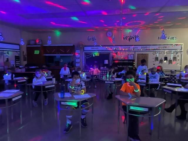"GLOW DAY" with 3C